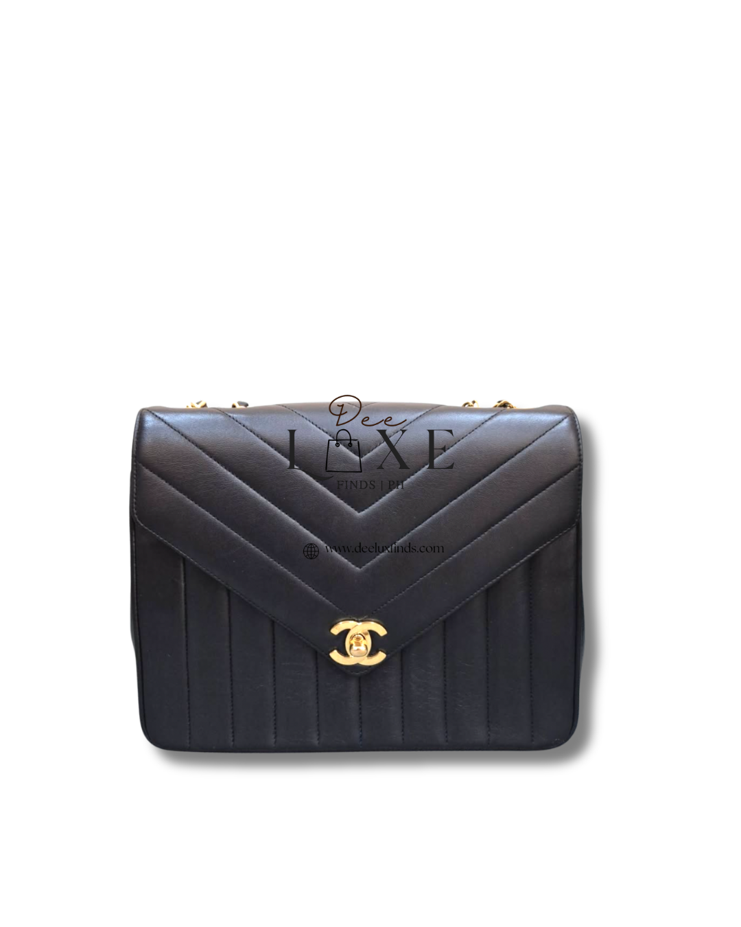 Chanel Vintage Chevron Flap - front CC turn-lock view