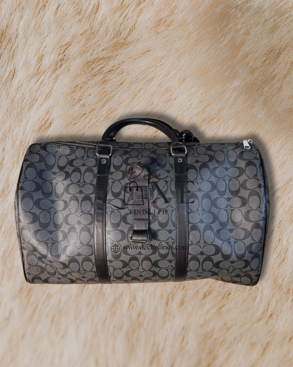 Coach Mini Duffle - logo detail