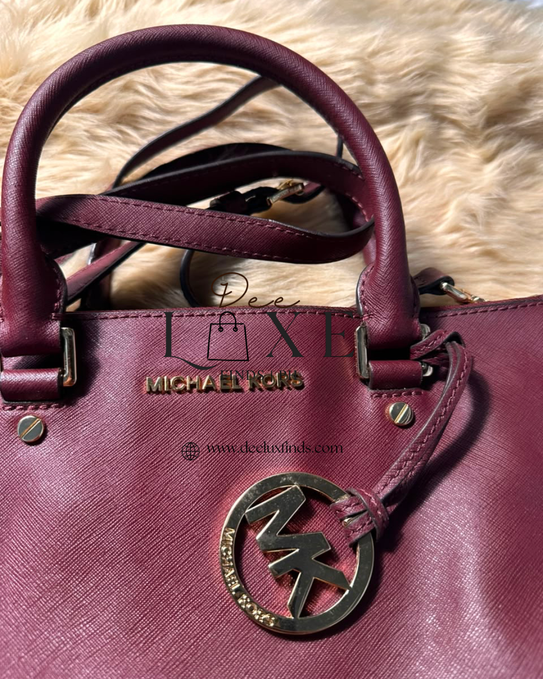 MK Savannah Mulberry - interior monogram lining