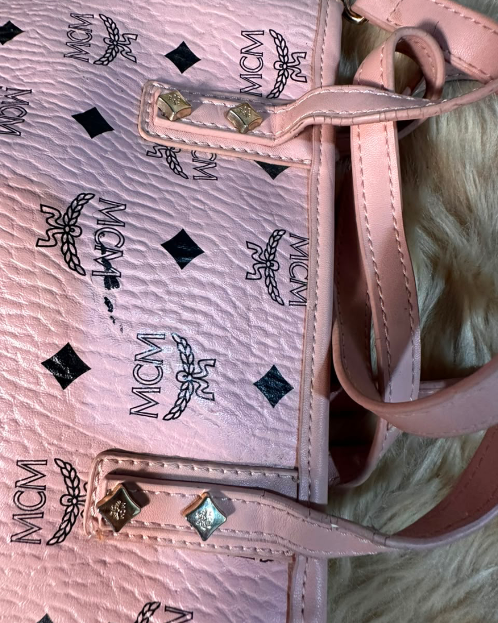 MCM Stark Mini Pink - interior cognac suede
