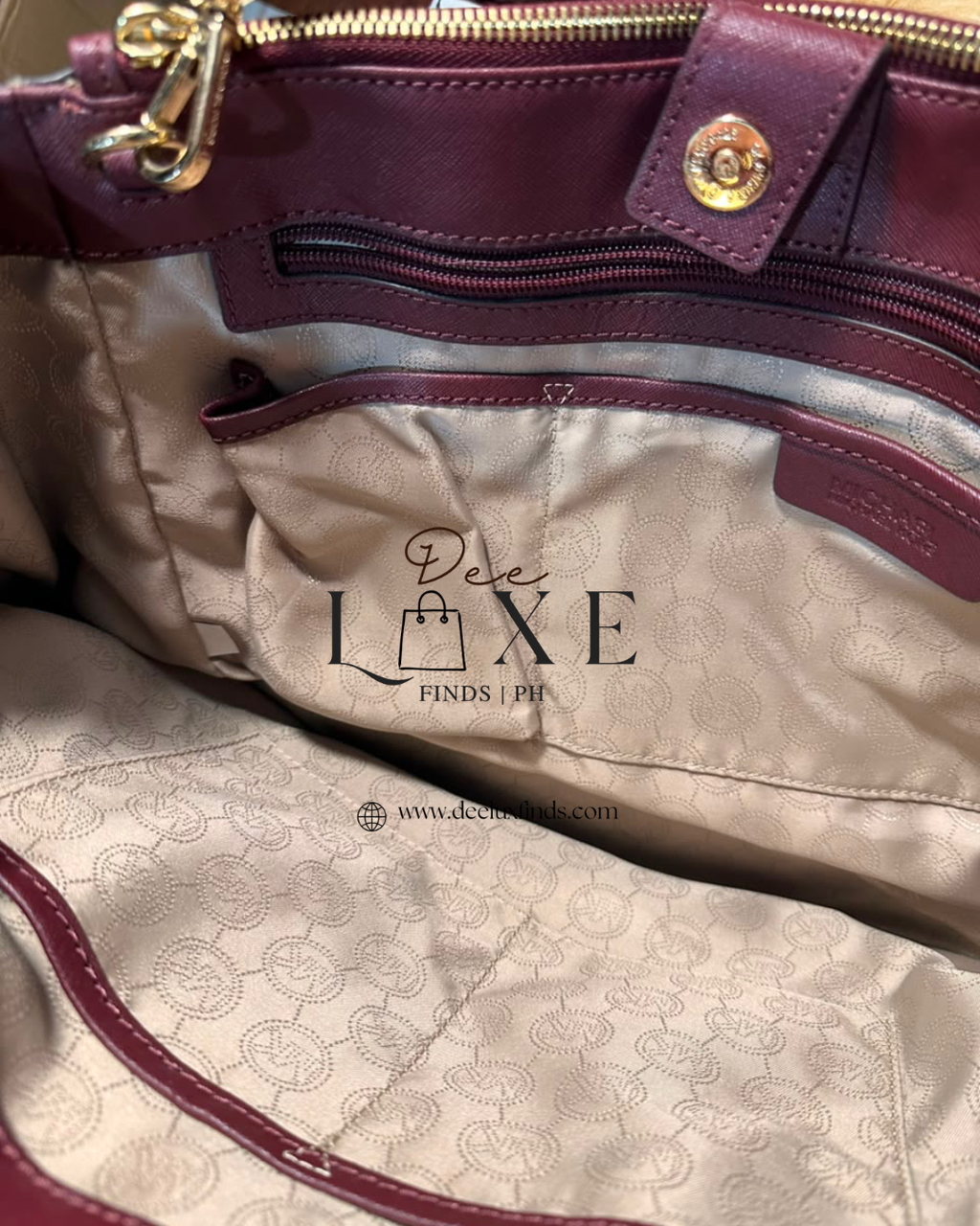 MK Savannah Mulberry - interior zip pocket detail